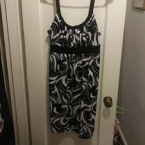 Black n white spaghetti strap dress.